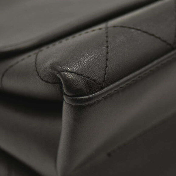 CHANEL Lambskin Stitched Coco Luxe Medium Flap Black - Picture 6 of 16